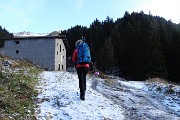 Sulle nevi alle baite alte in Arete-Valegino dal Forno di Cambrembo il 1 dicembre 2016 - FOTOGALLERY